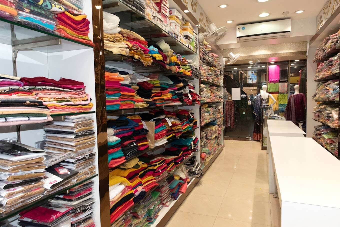 Shanthi Stores